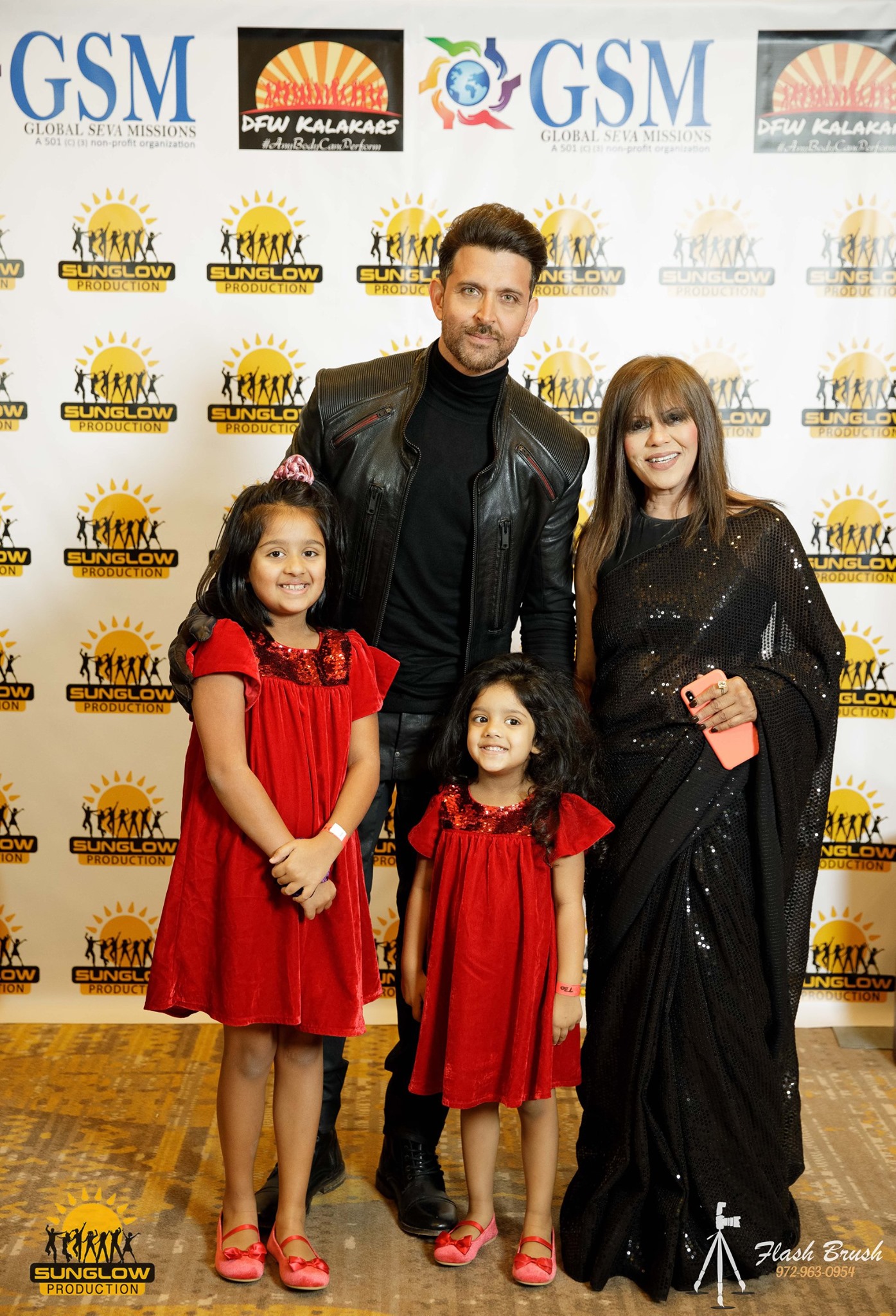 Hrithik Roshan Meet & Greet Pictures