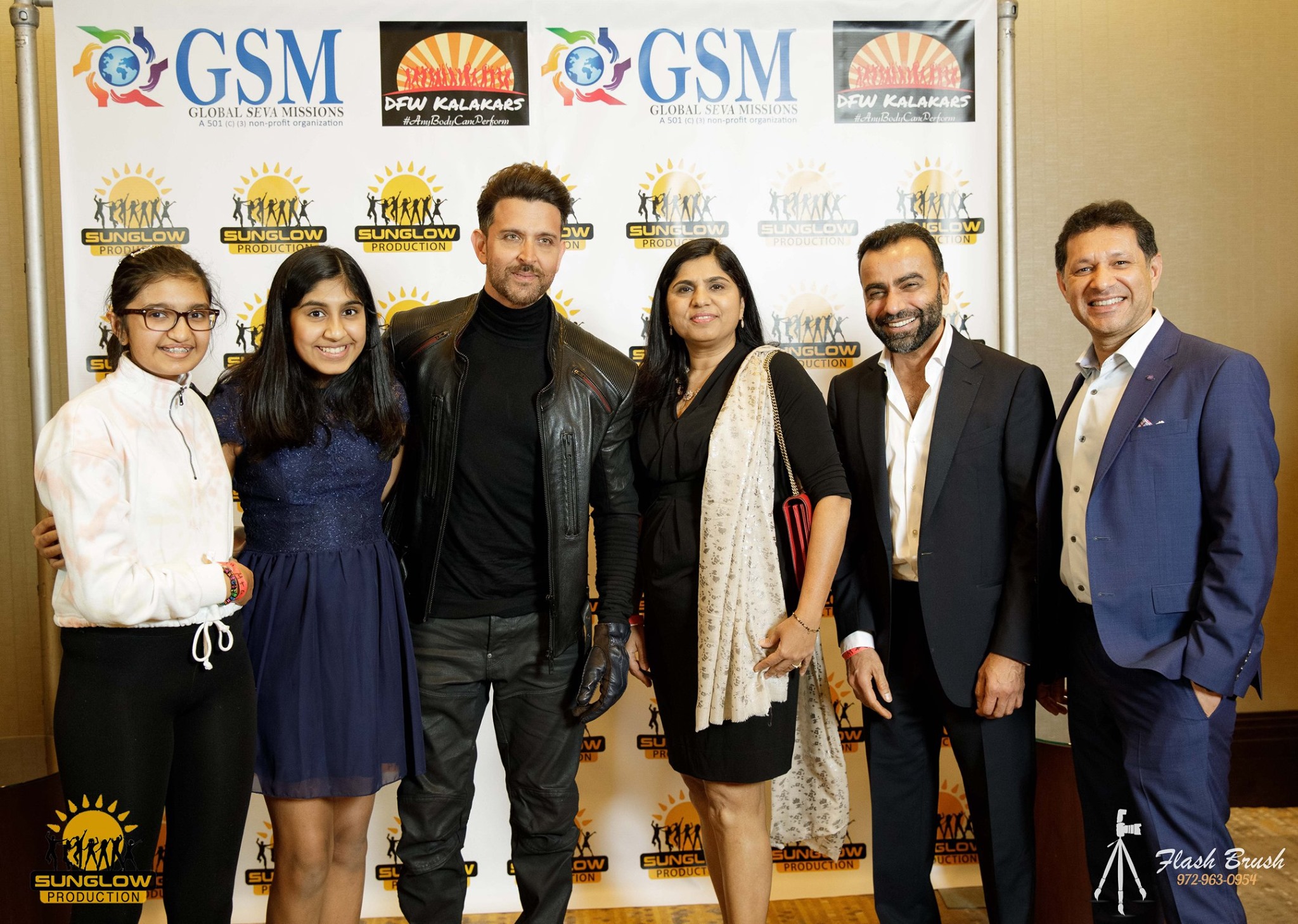 Hrithik Roshan Meet & Greet Pictures