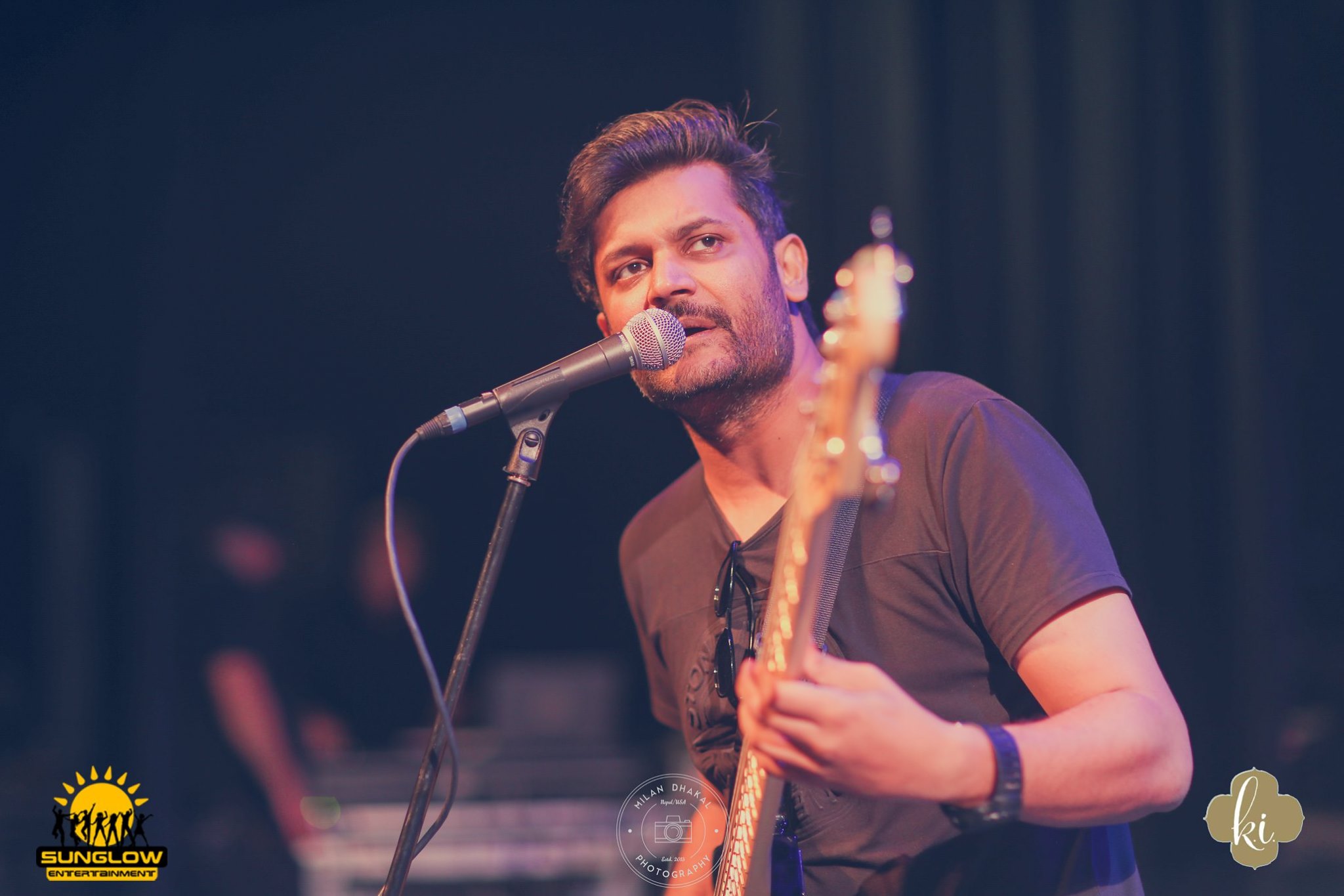 Ali Zafar Live