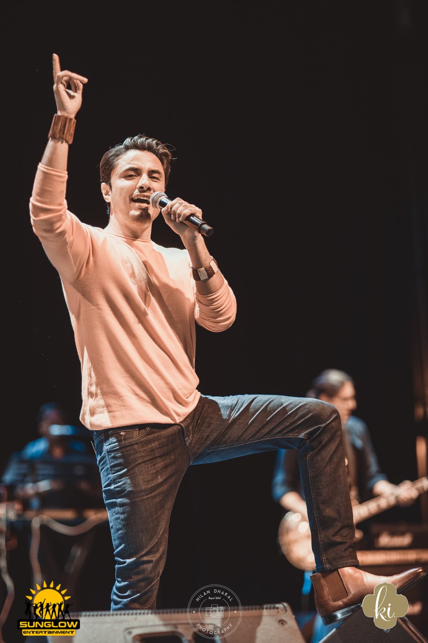 Ali Zafar Live