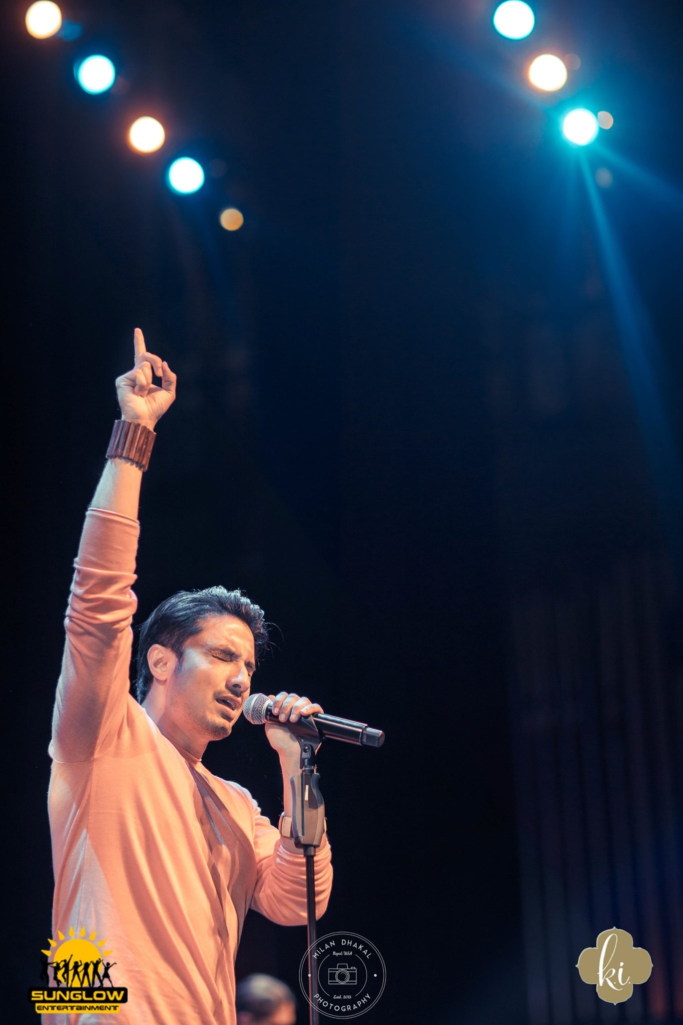 Ali Zafar Live