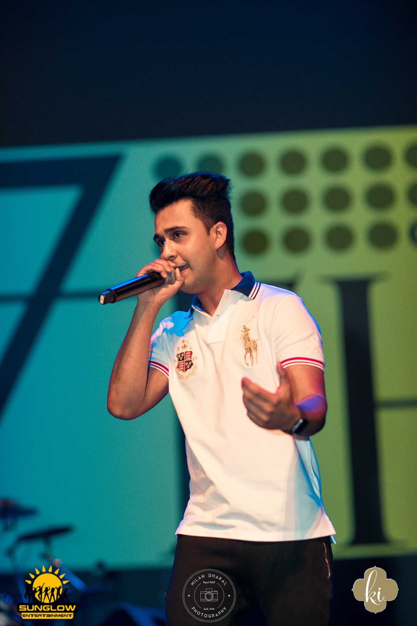 Ali Zafar Live